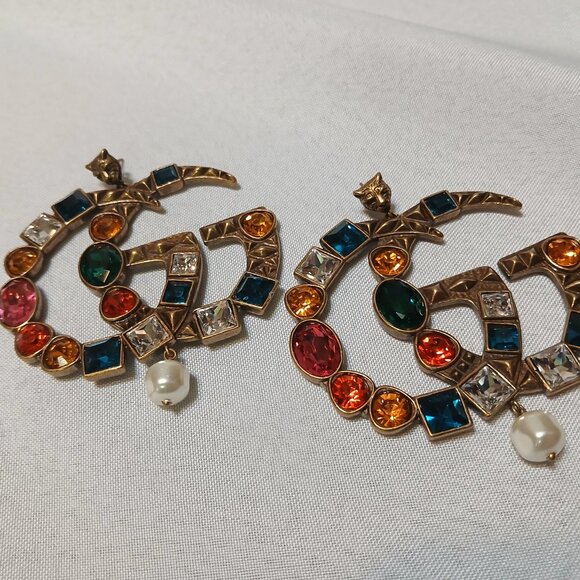 Vintage multicolored, crystal rhinestone, Gucci, necklace and earring set - Picture 2 of 14